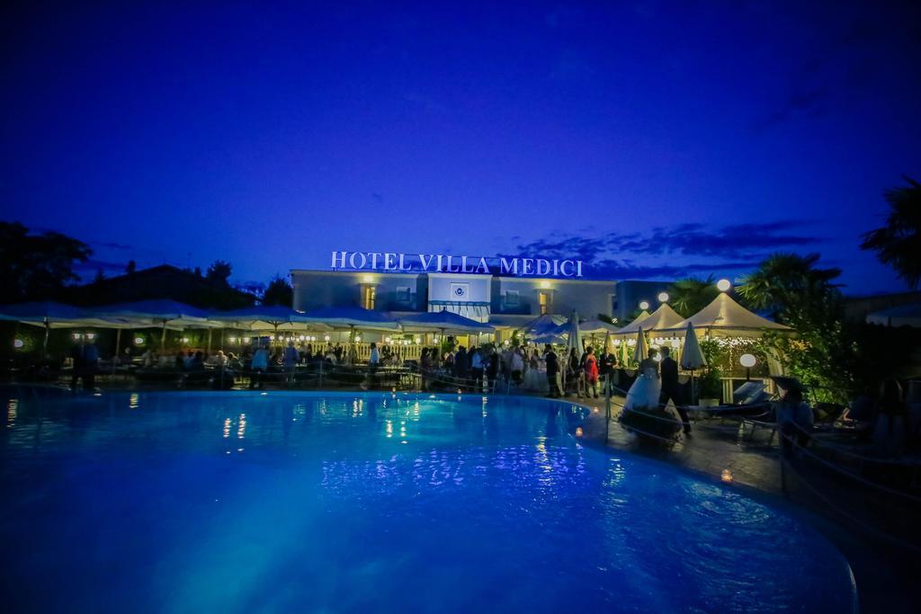 Hotel Villa Medici ร็อกกา ซานโจวานี ภายนอก รูปภาพ