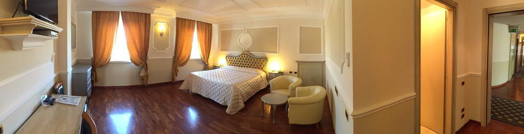 Hotel Villa Medici ร็อกกา ซานโจวานี ภายนอก รูปภาพ