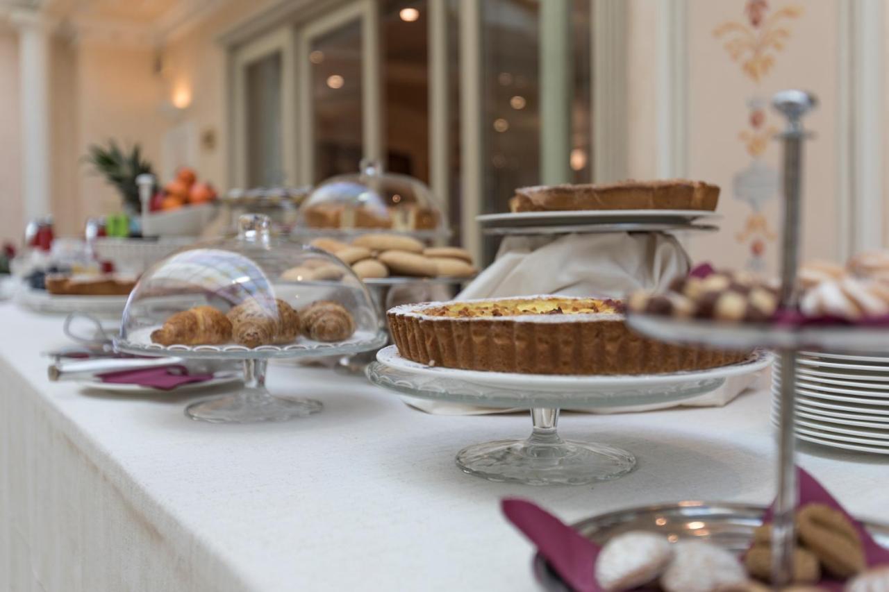 Hotel Villa Medici ร็อกกา ซานโจวานี ภายนอก รูปภาพ