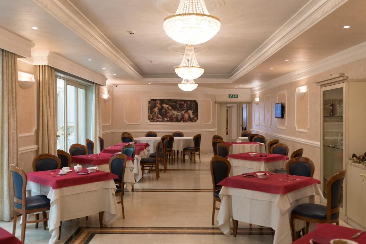 Hotel Villa Medici ร็อกกา ซานโจวานี ภายนอก รูปภาพ